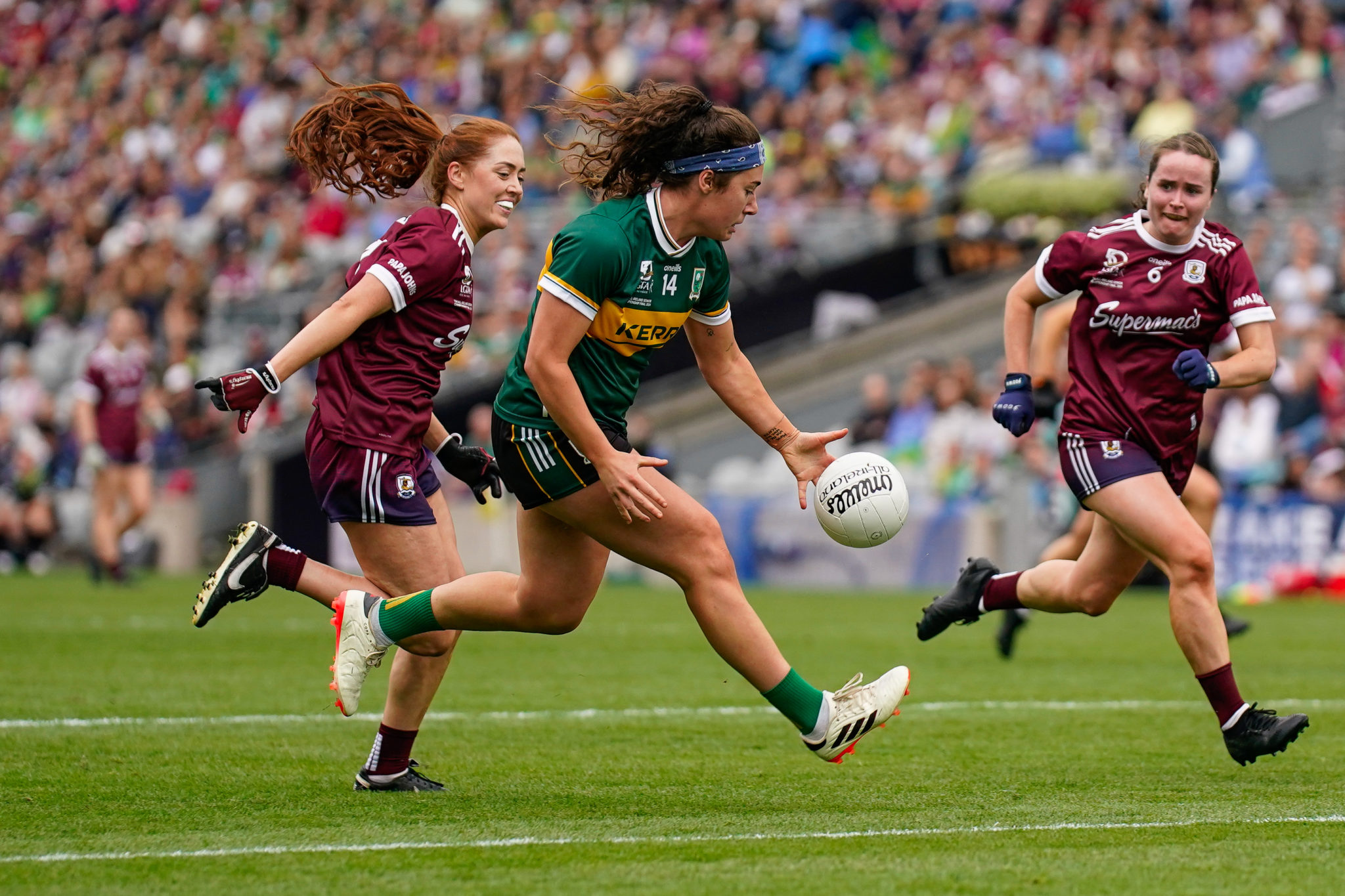 Emma Dineen in action for Kerry during Kerry v Galway in the TG4 LGFA All-Ireland Ladies Senior Football Championship Final at Croke Park, Dublin. Photo: David Corkey/Radio Kerry Sport